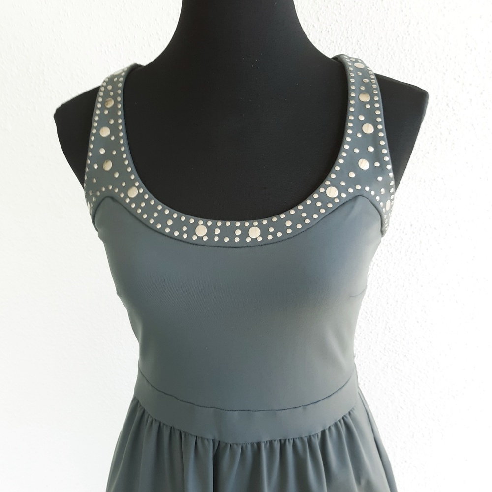 😁CYNTHIA ROWLEY Studded Dress - Picture 2 of 7